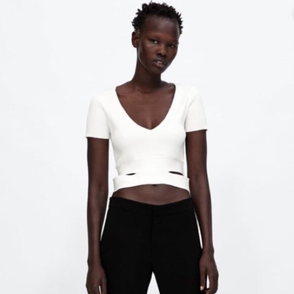 Zara| Cream V-Neck Sweater Crop Top - S - Picture 1 of 4